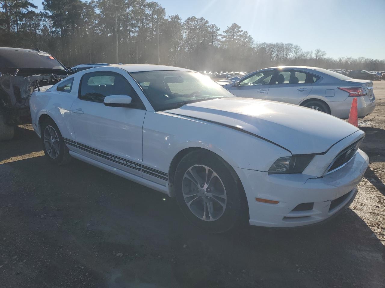 2014 Ford Mustang - Image 4