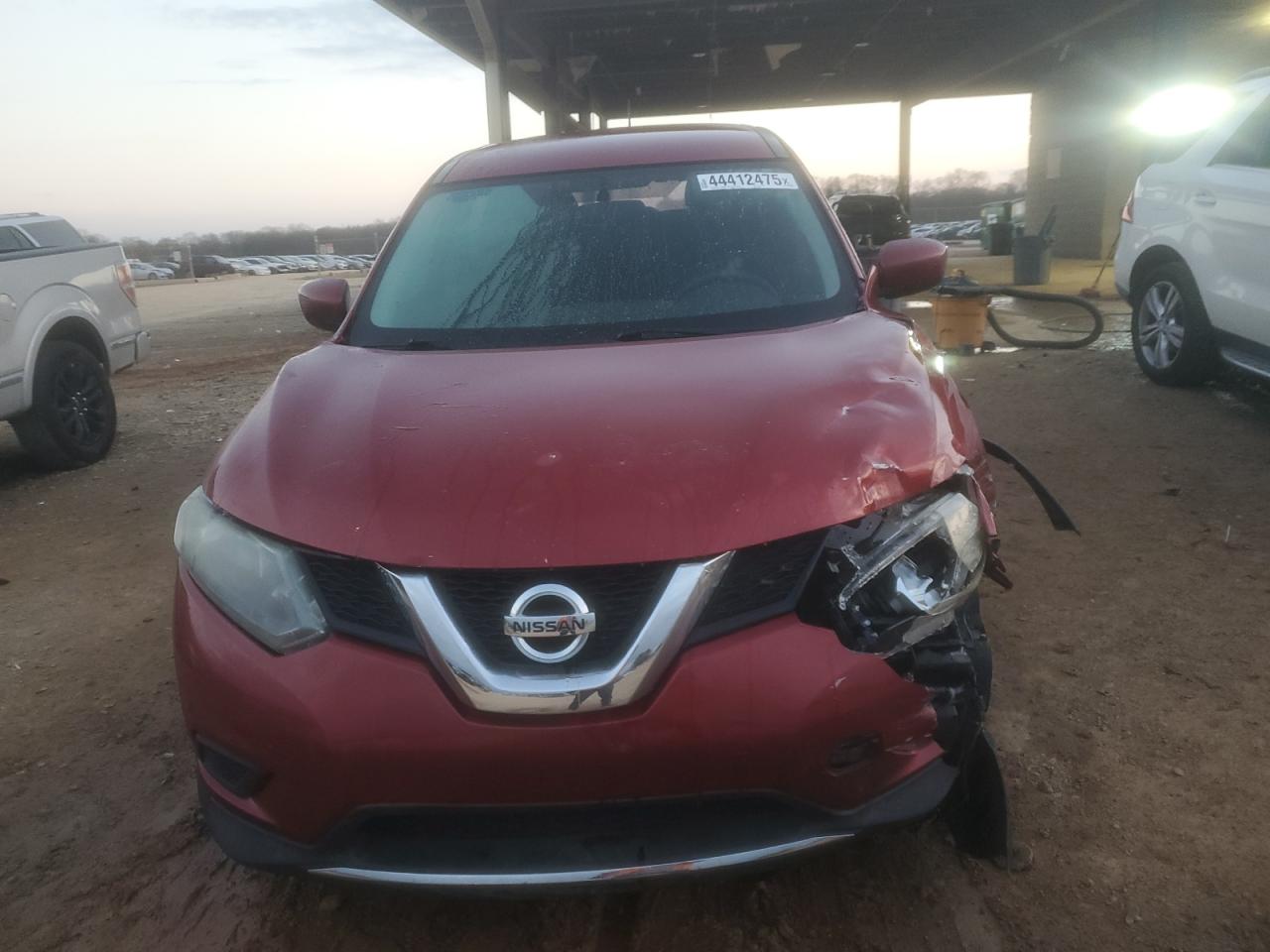 2016 Nissan Rogue - Image 5
