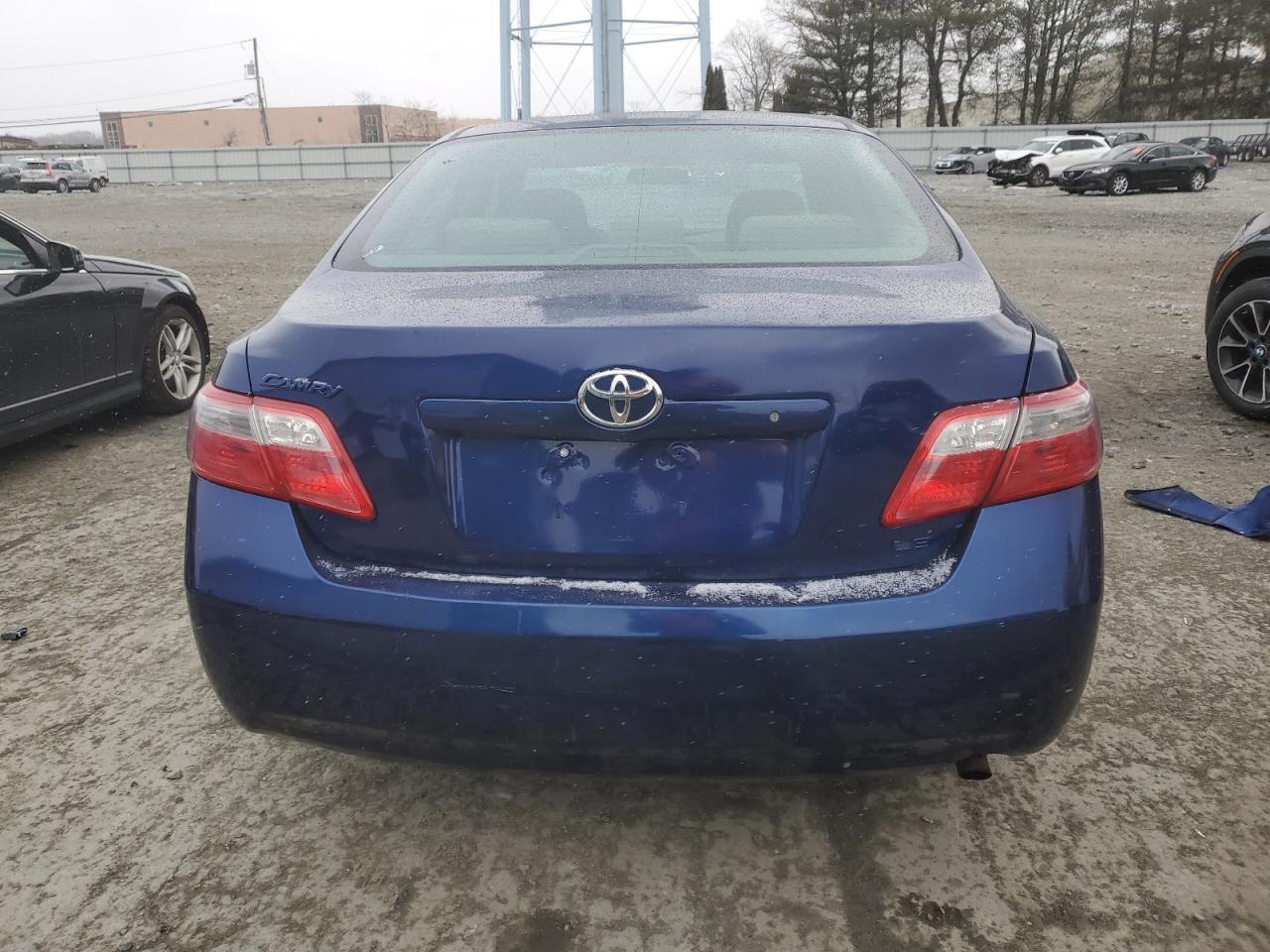 2009 Toyota Camry - Image 6
