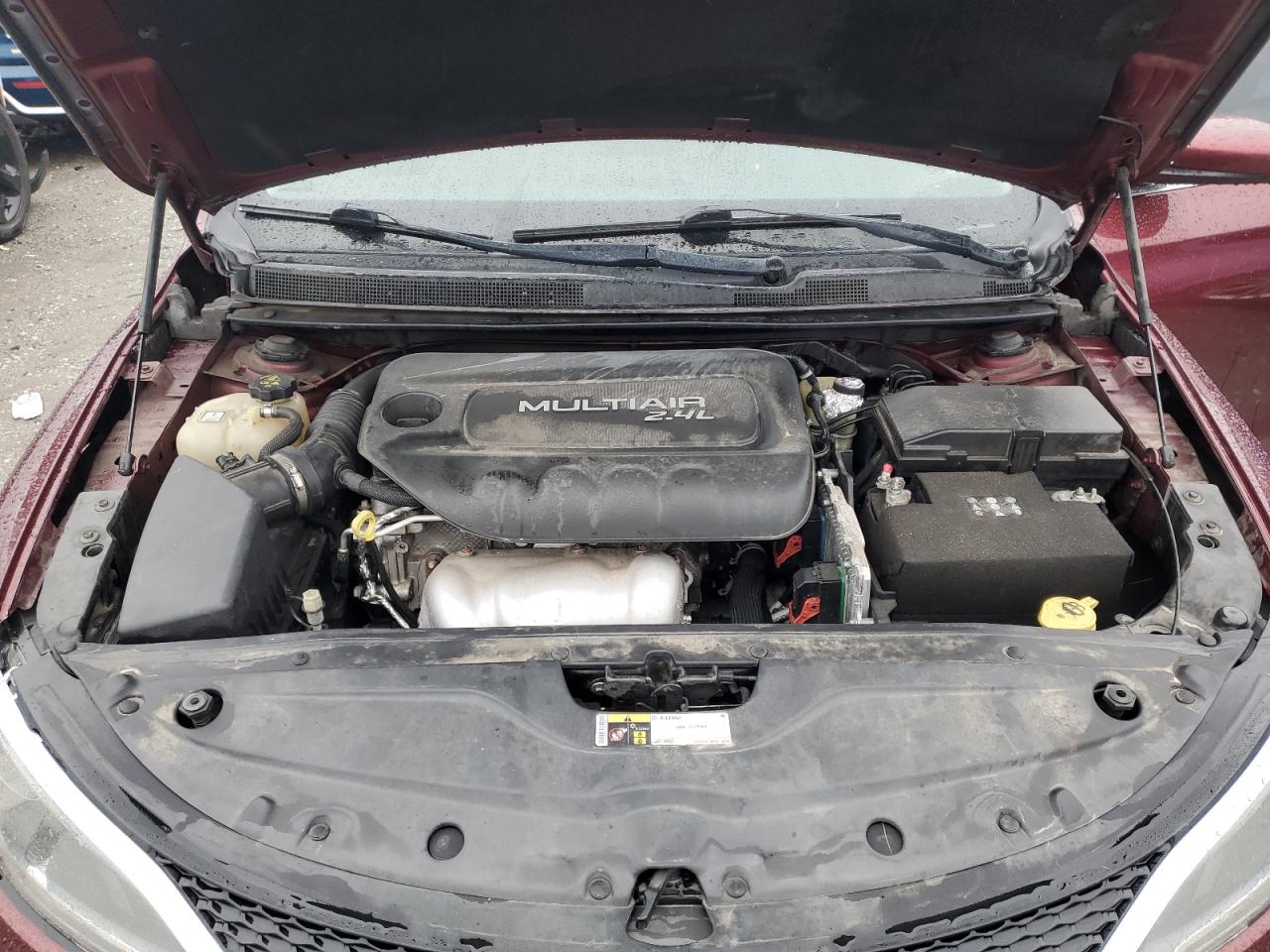 2015 Chrysler 200 - Image 11