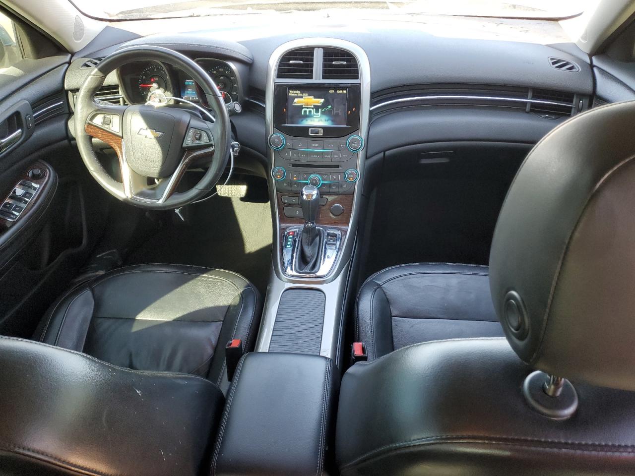 2013 Chevrolet Malibu - Image 8