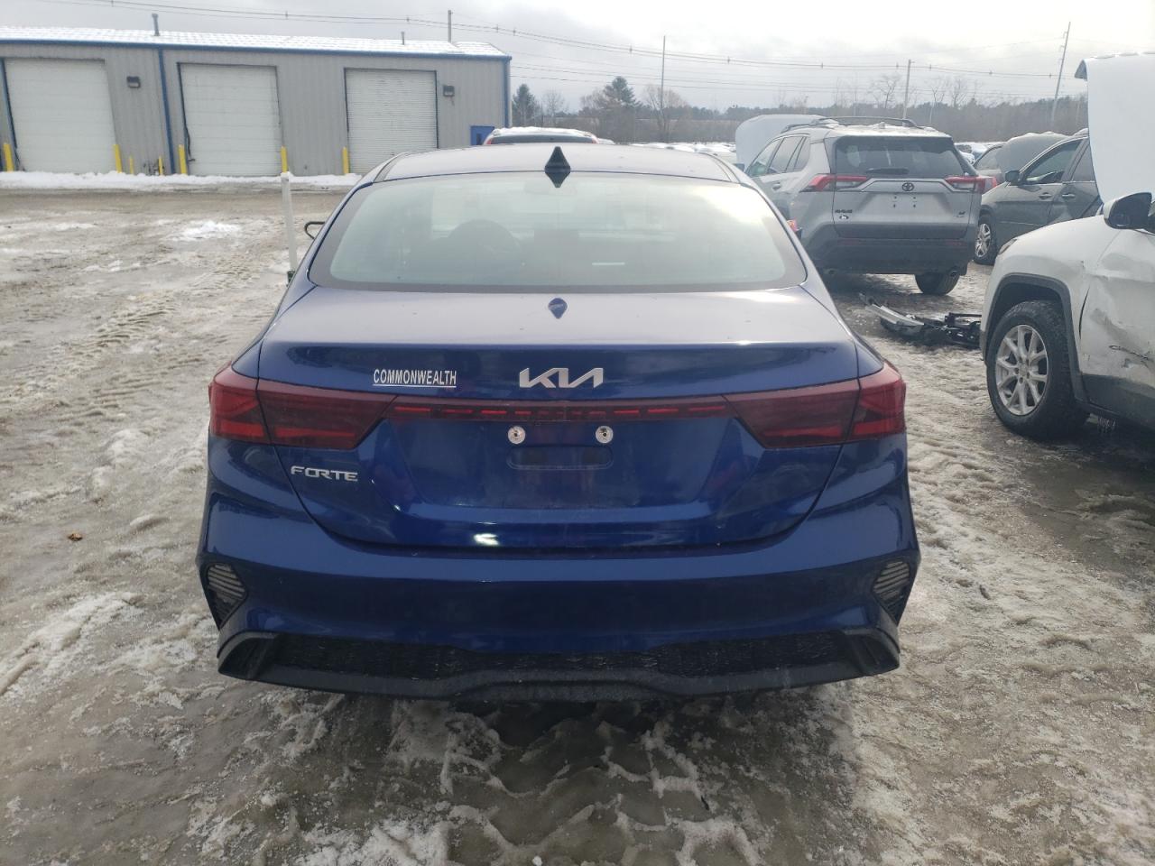 2023 Kia Forte - Image 6