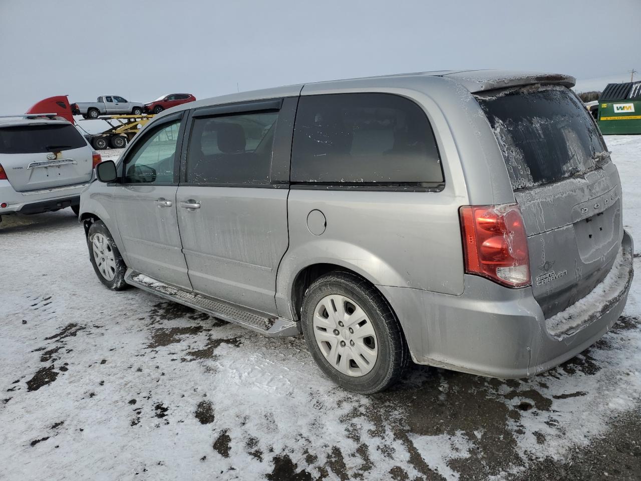 2015 Dodge Caravan - Image 2