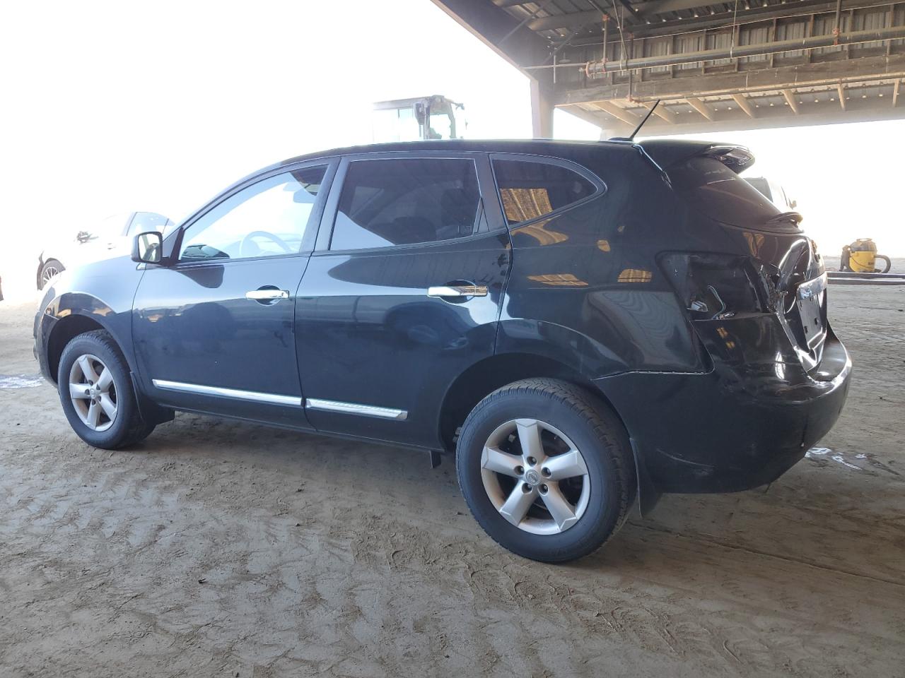 2012 Nissan Rogue - Image 2