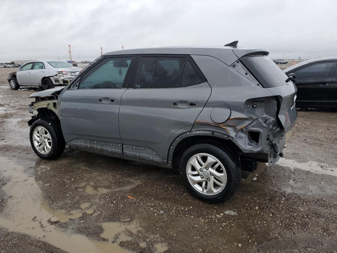 2021 Hyundai Venue - Image 2