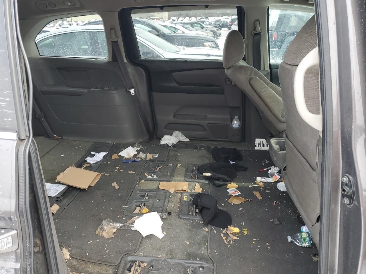 2012 Honda Odyssey - Image 11