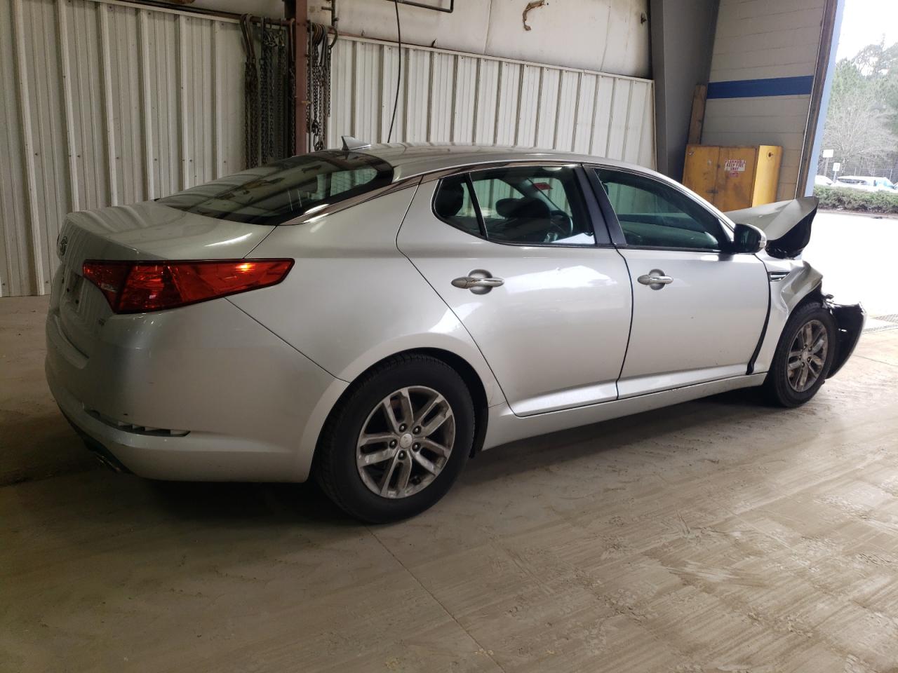 2012 Kia Optima - Image 3