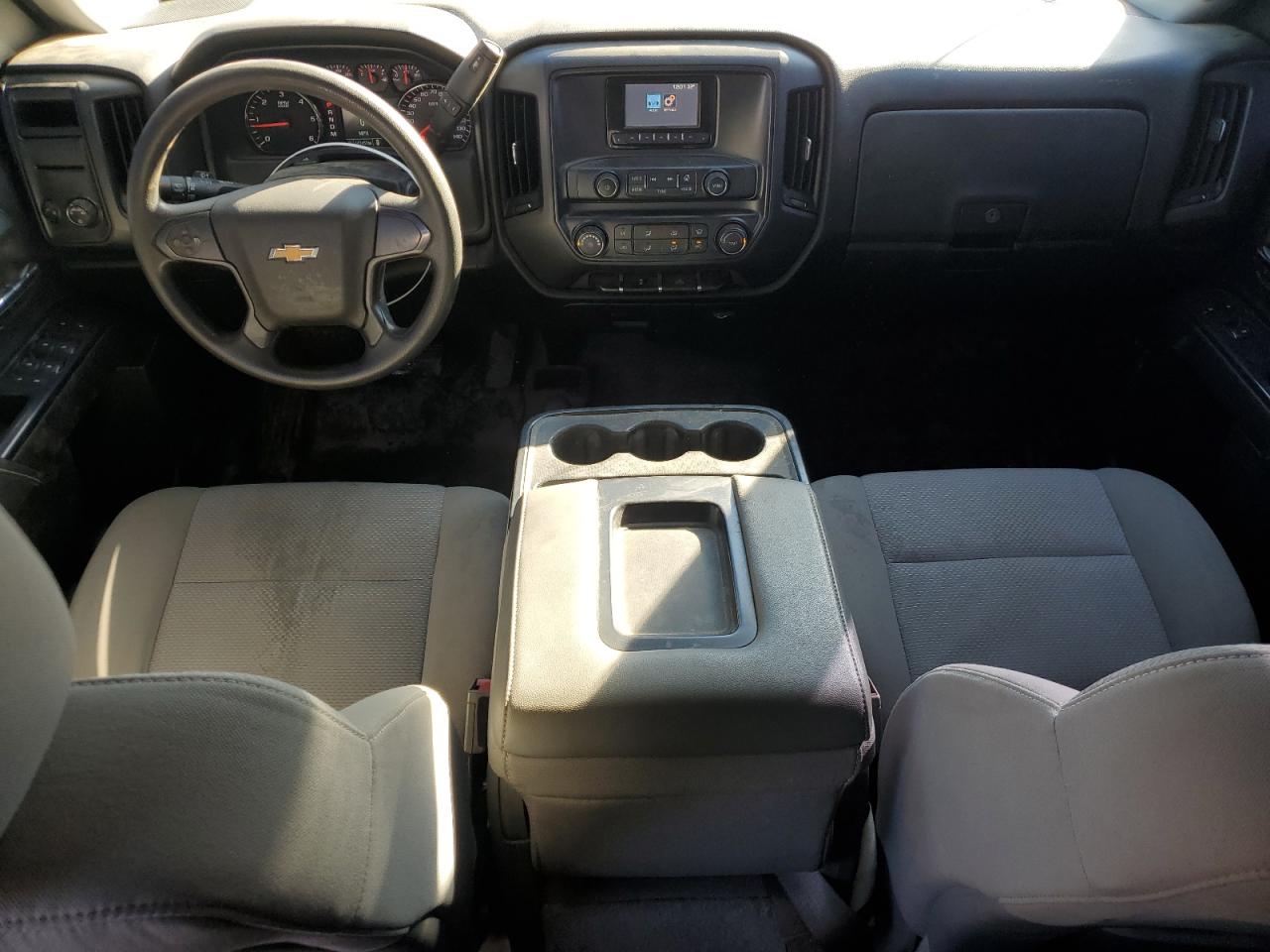 2015 Chevrolet Silverado - Image 8