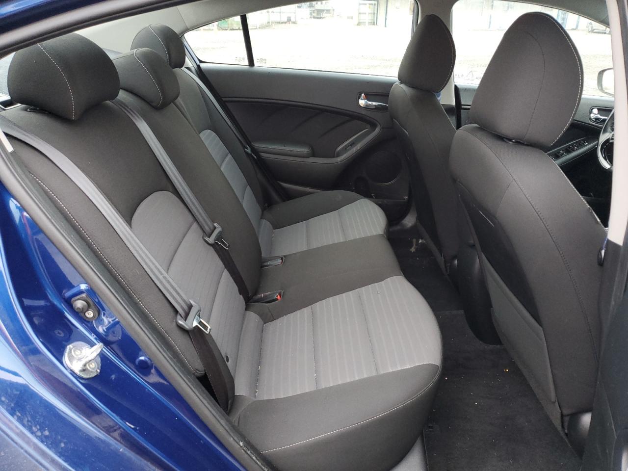 2018 Kia Forte - Image 10