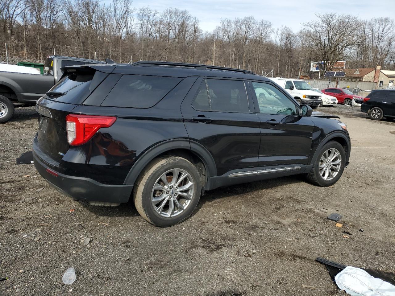 2020 Ford Explorer - Image 3