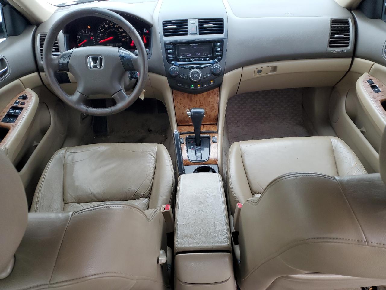 2004 Honda Accord - Image 8