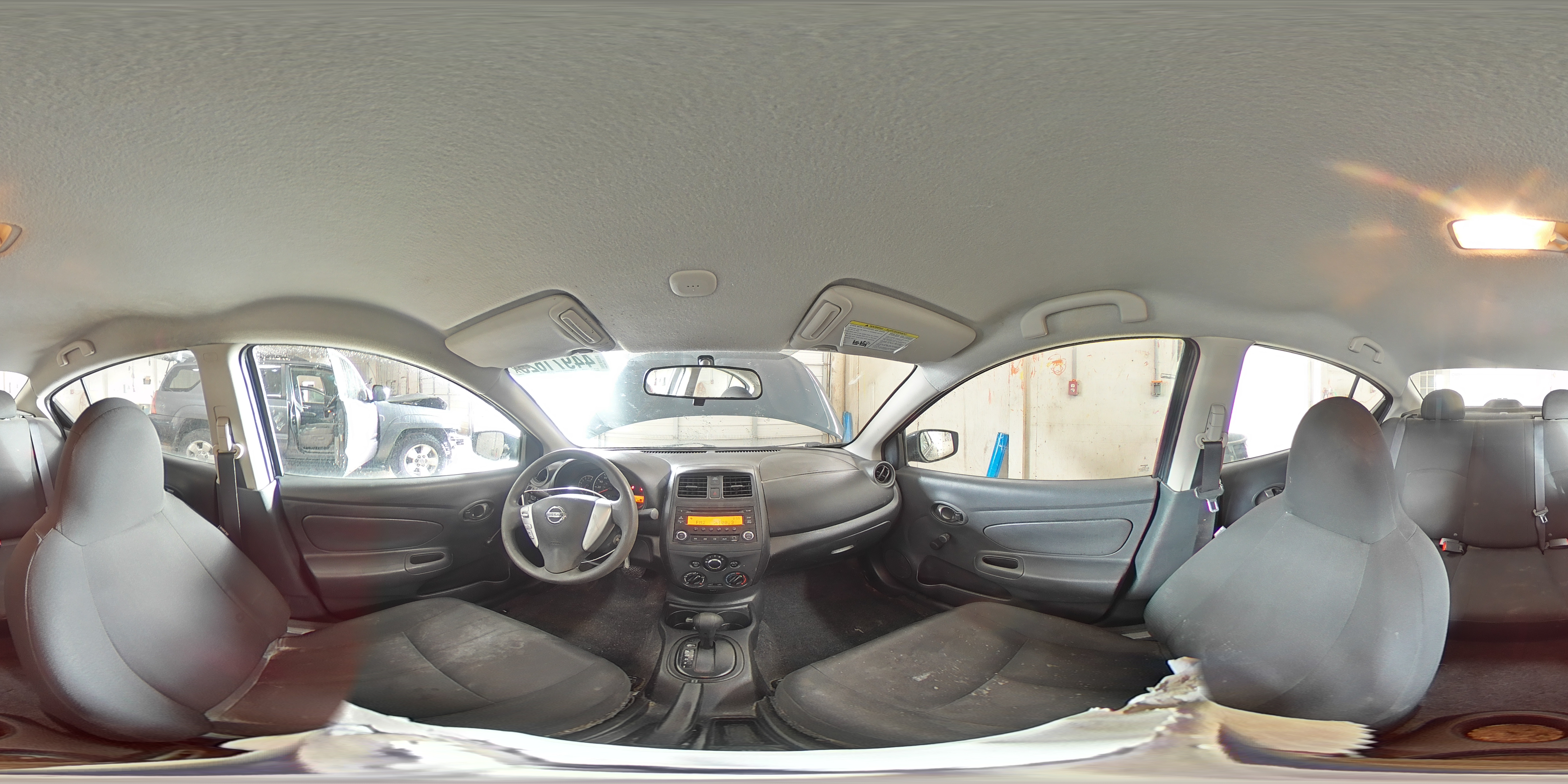 2016 Nissan Versa - Image 15