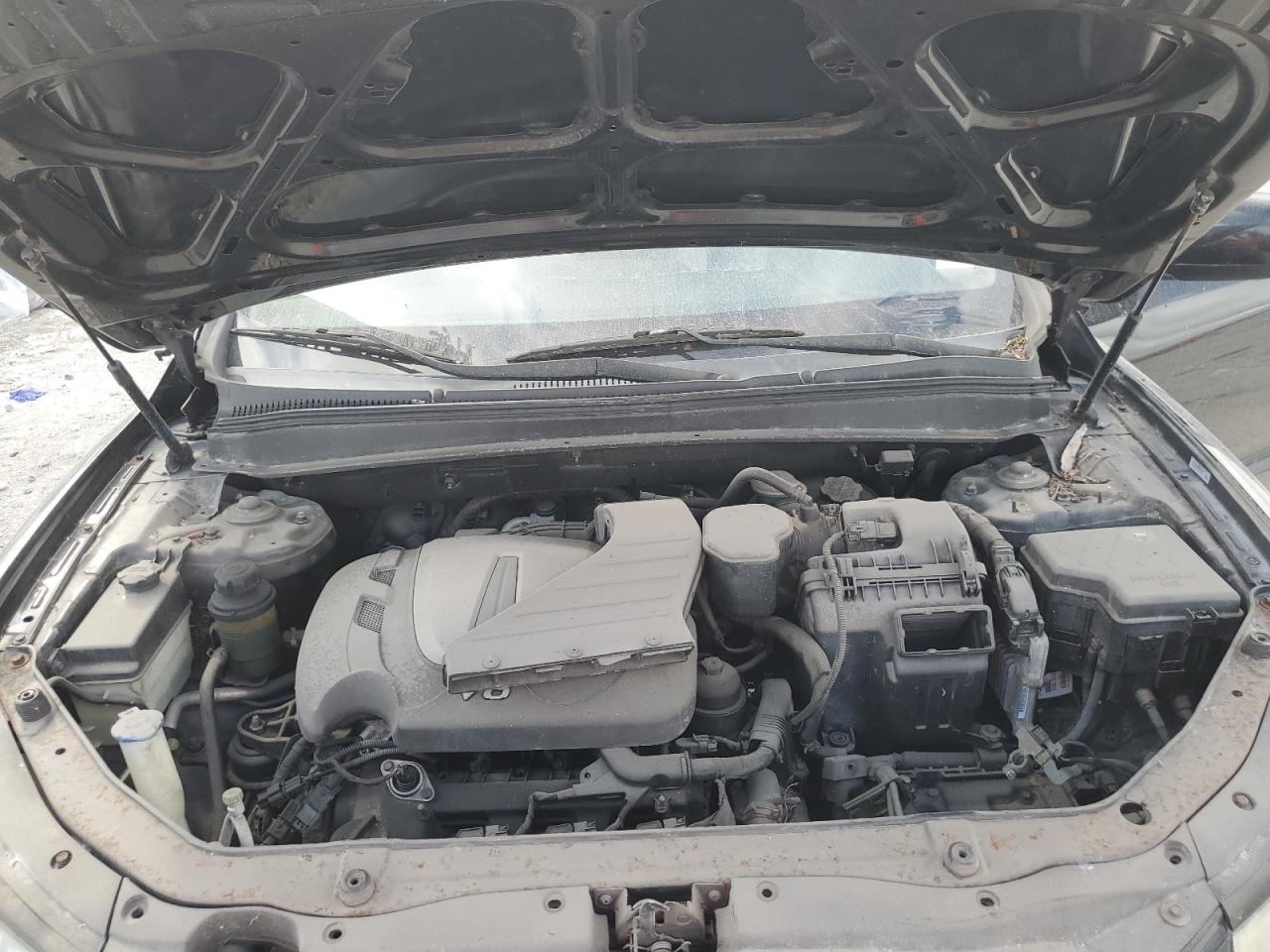 2011 Hyundai Santa Fe - Image 12