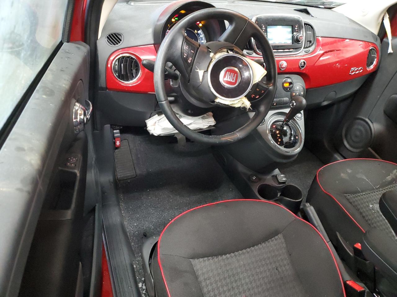 2019 Fiat 500 - Image 8