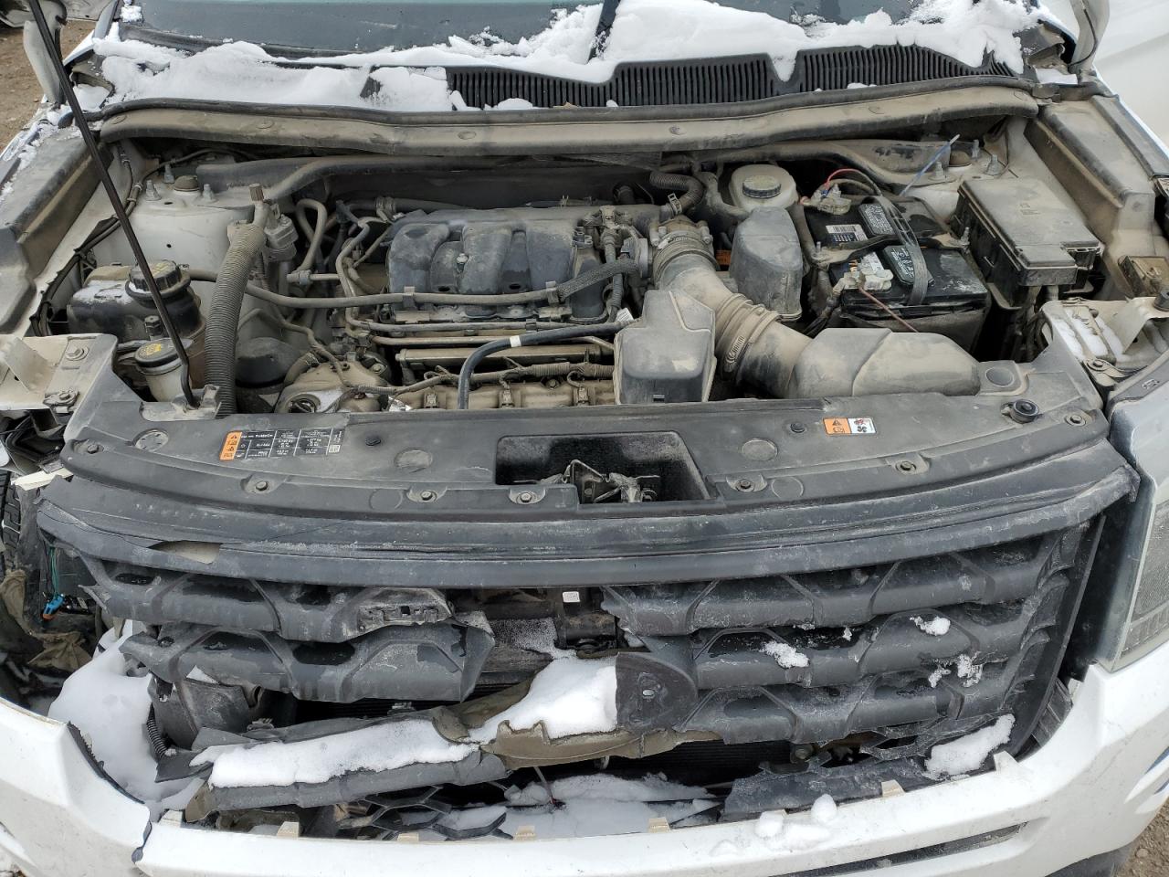 2017 Ford Explorer - Image 12