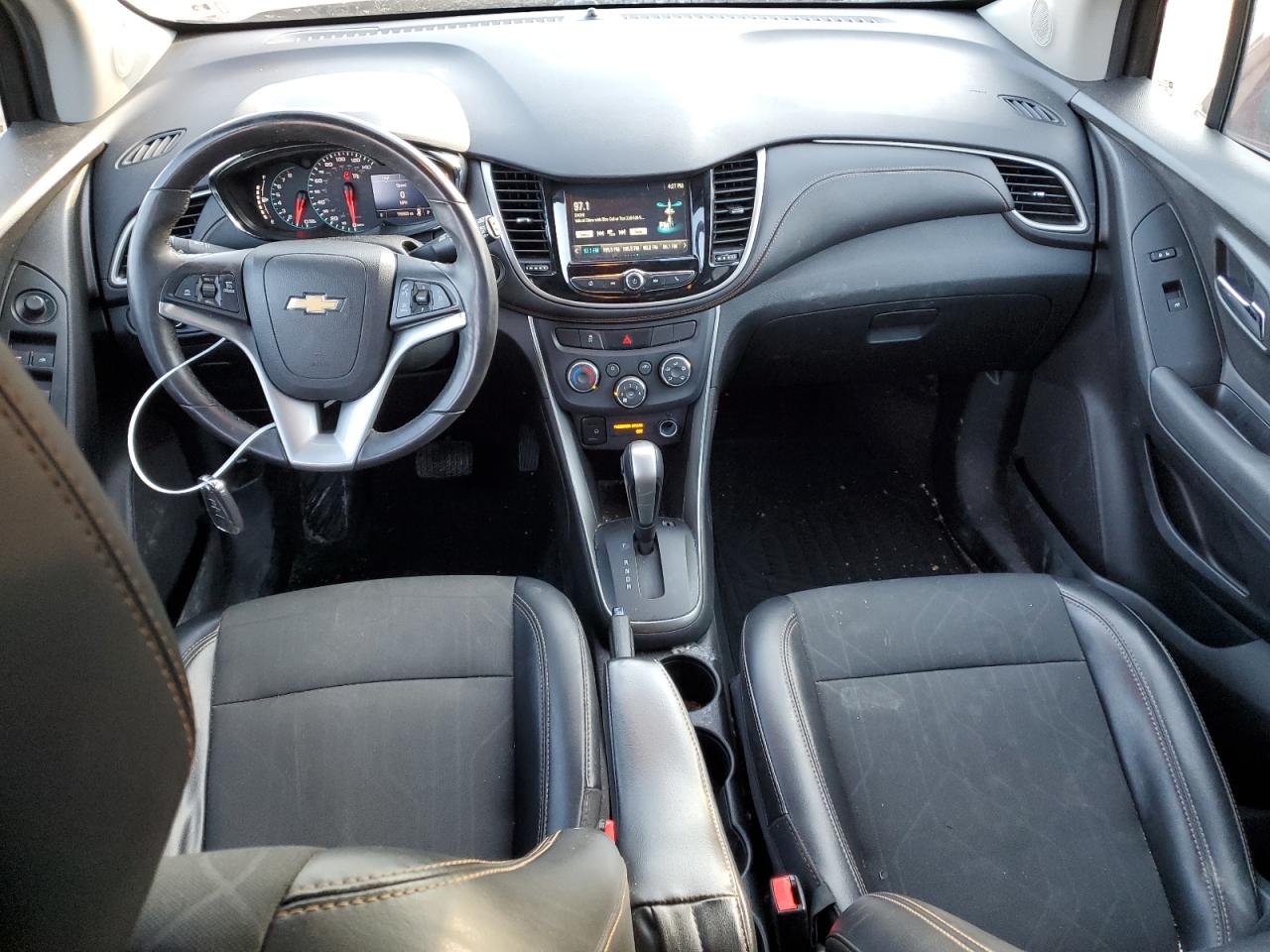 2017 Chevrolet Trax - Image 8