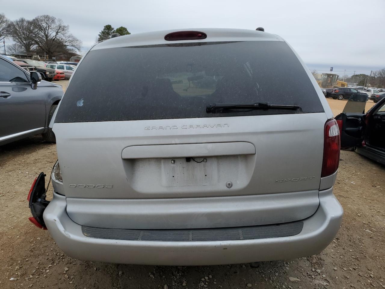 2002 Dodge Caravan - Image 6