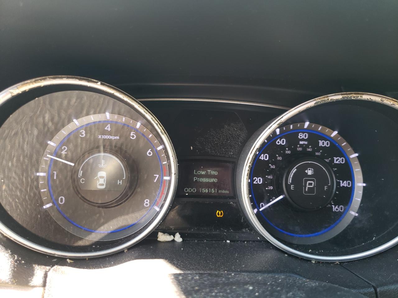 2011 Hyundai Sonata - Image 9