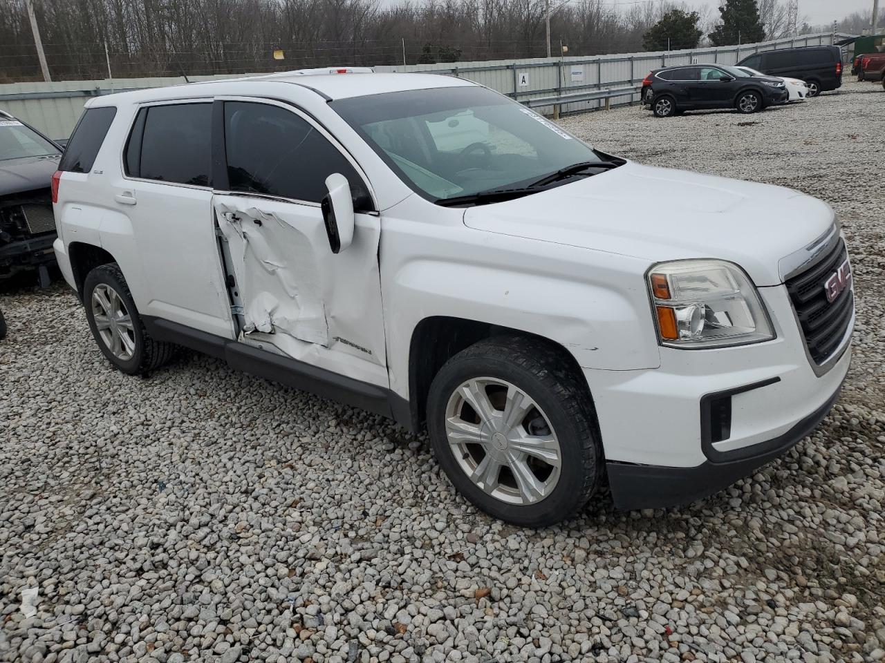 2017 GMC Terrain - Image 5