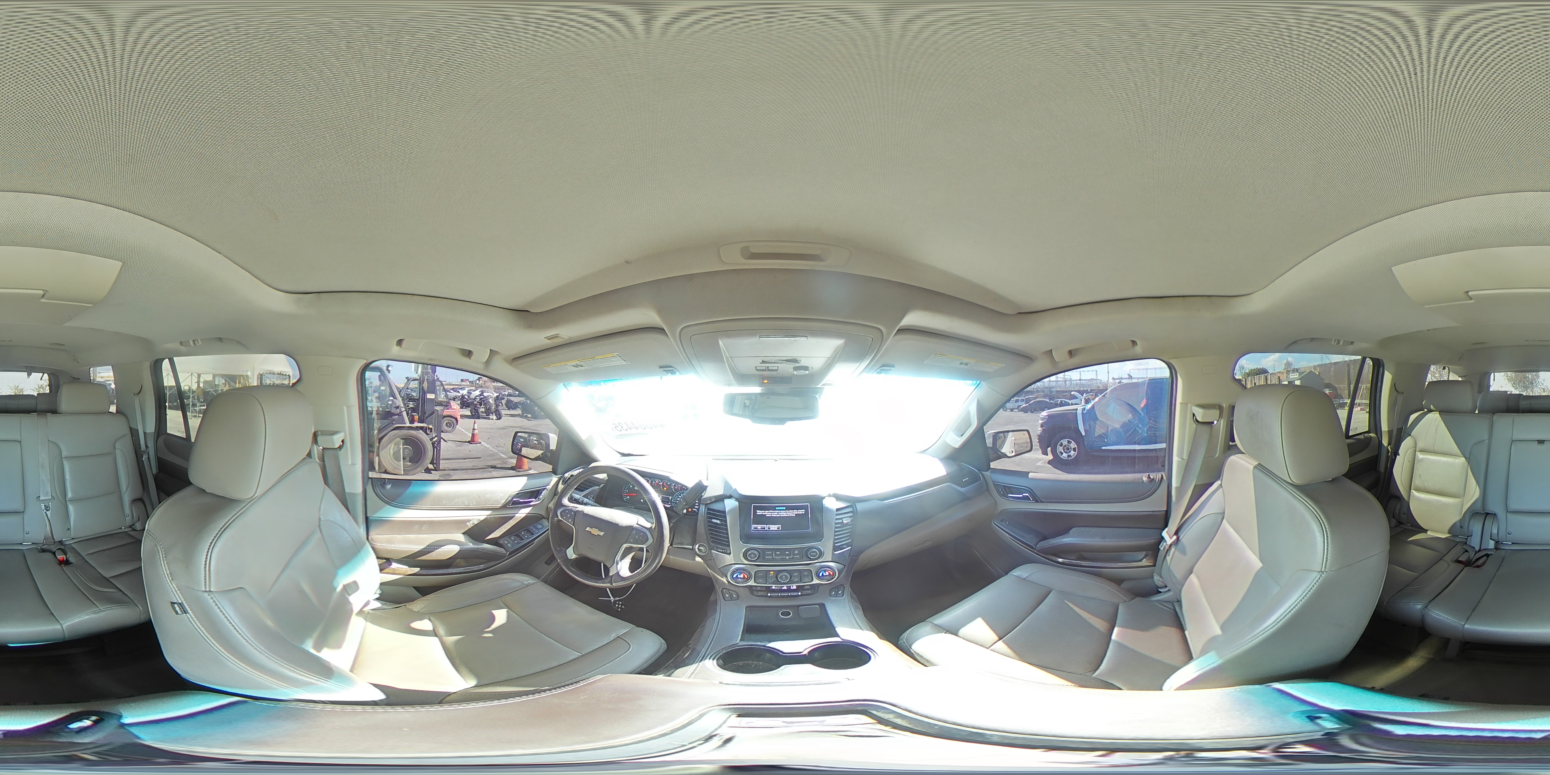 2016 Chevrolet Tahoe - Image 13
