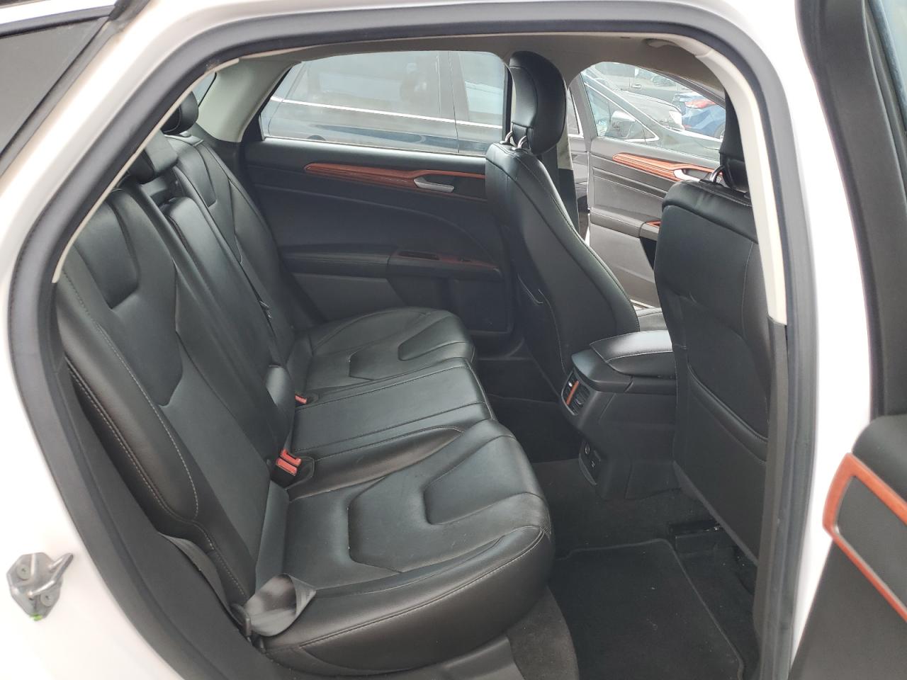 2014 Ford Fusion - Image 10