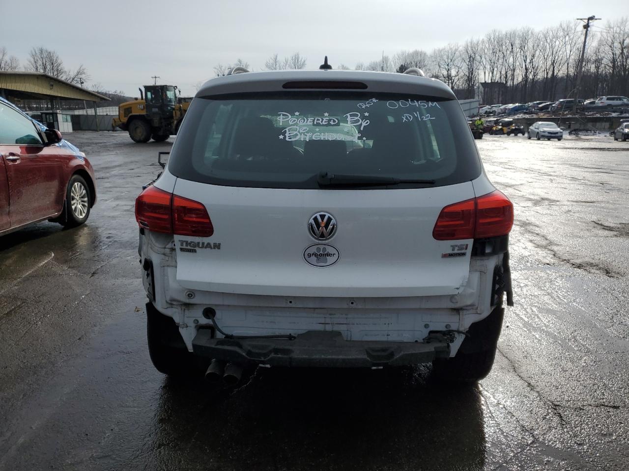 2017 Volkswagen Tiguan - Image 6