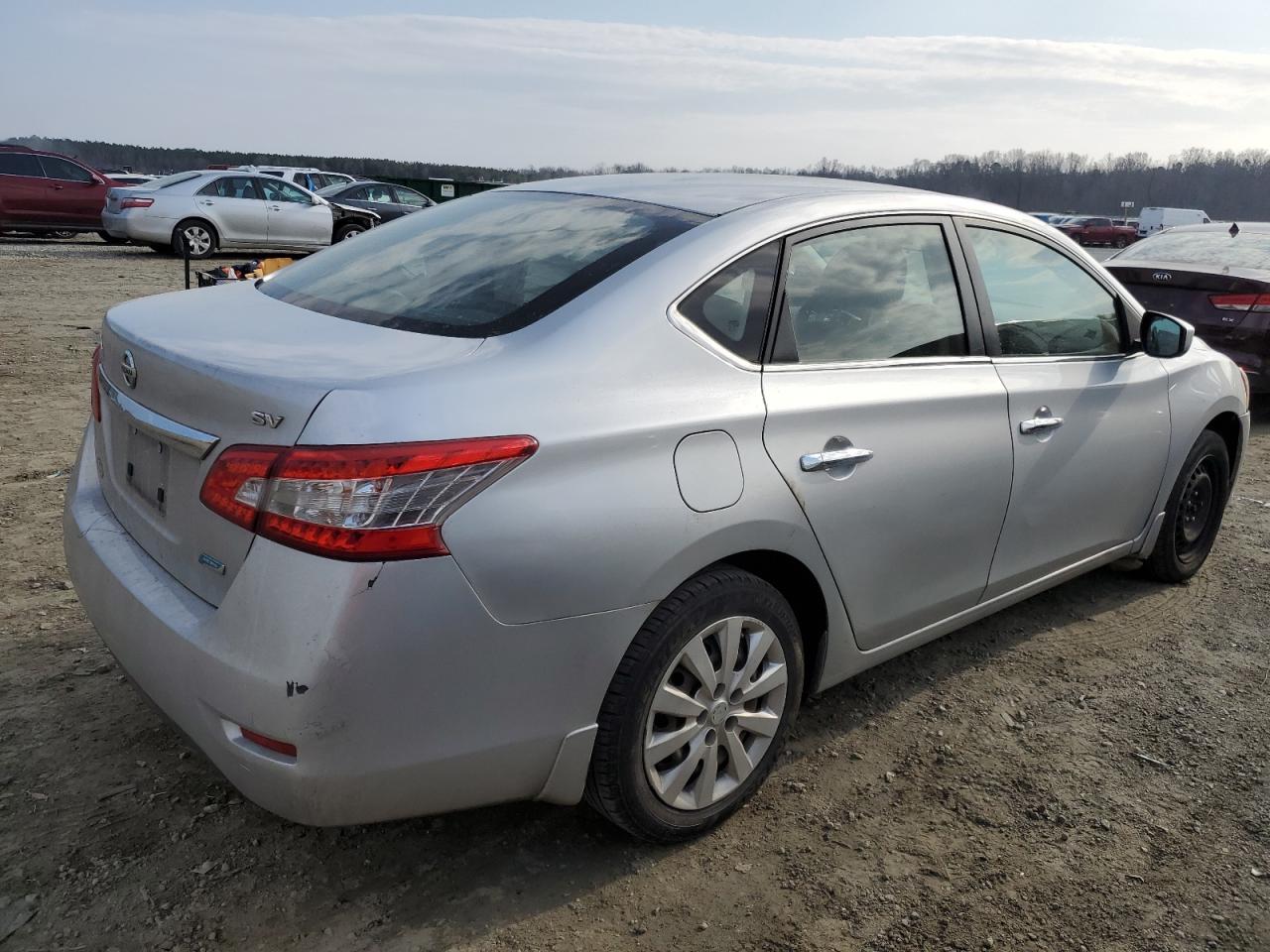 2014 Nissan Sentra - Image 3