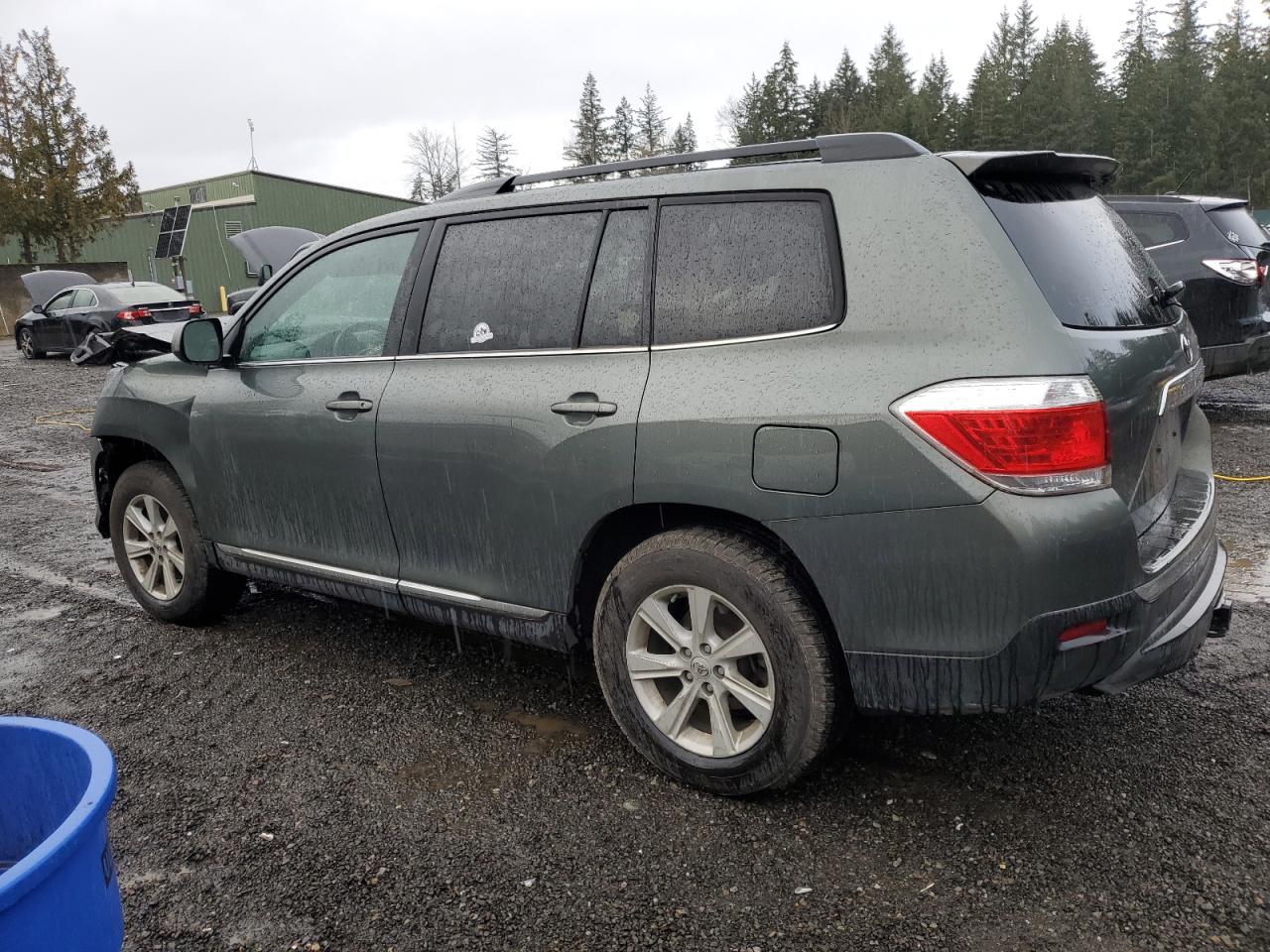 2013 Toyota Highlander - Image 2