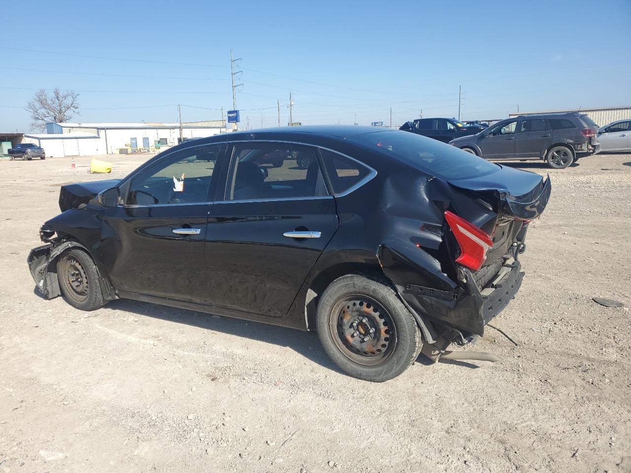 2018 Nissan Sentra - Image 2