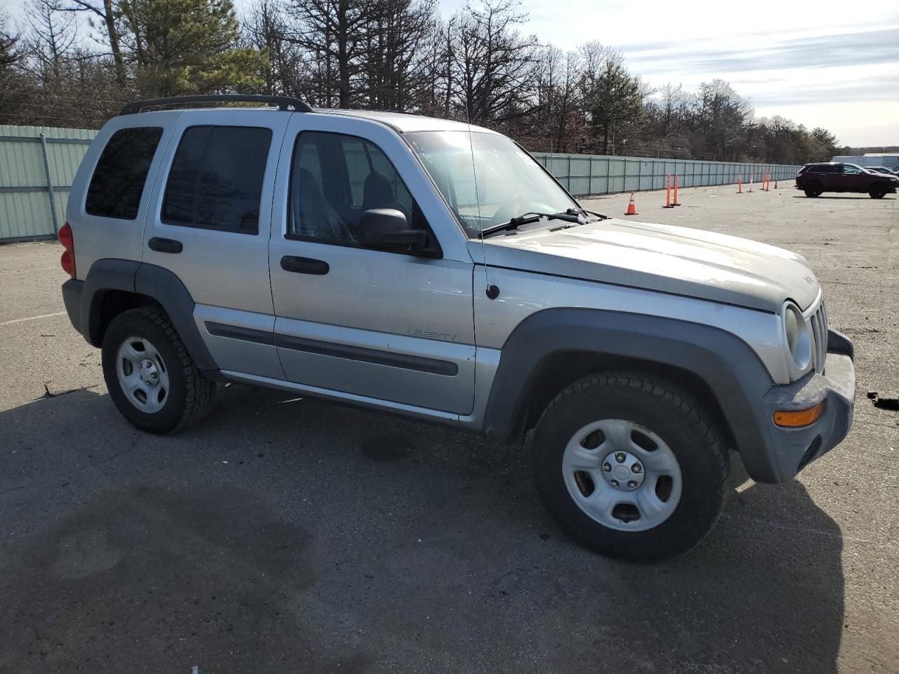2004 Jeep Liberty (North America) - Image 4
