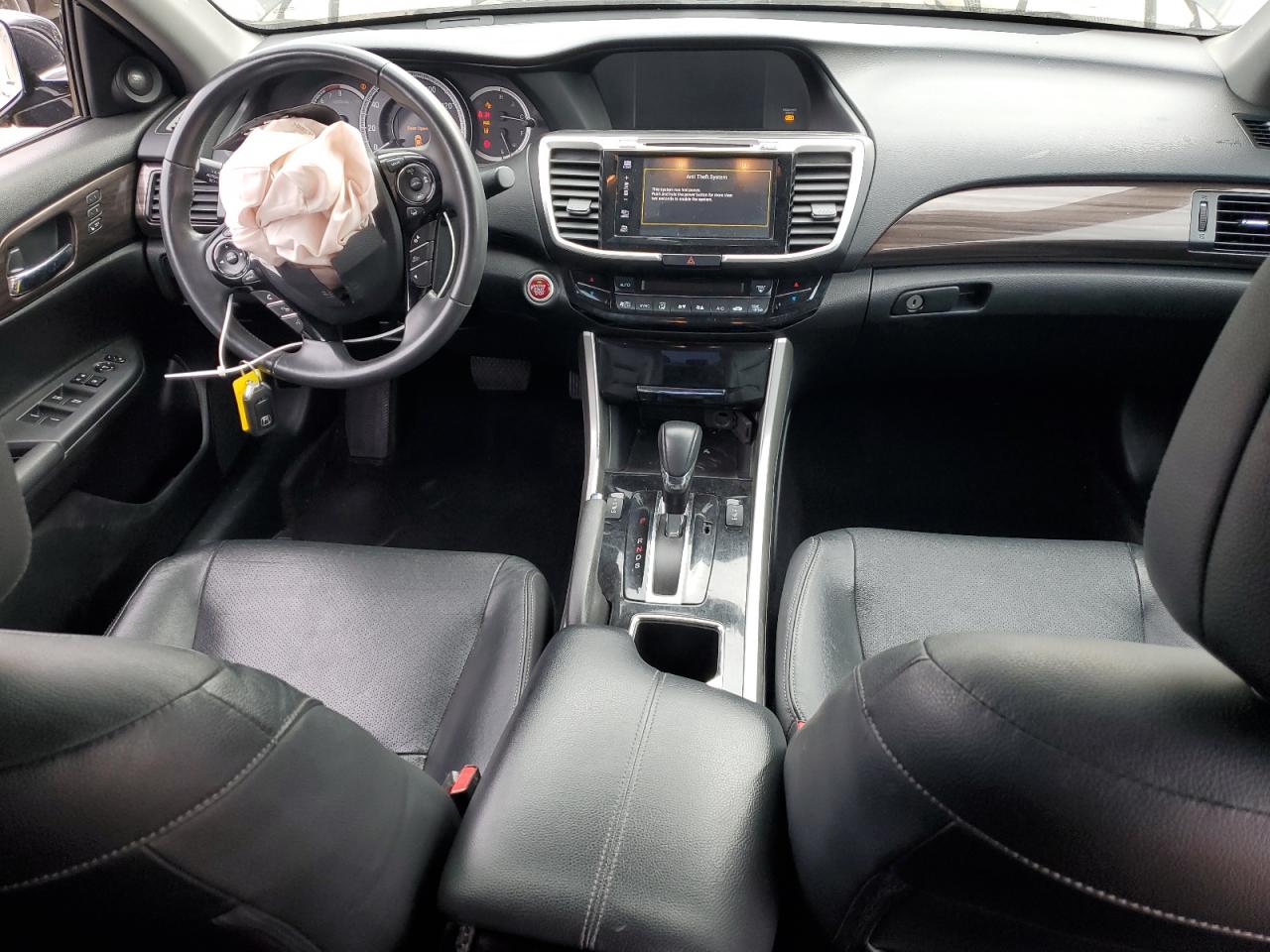 2017 Honda Accord - Image 8