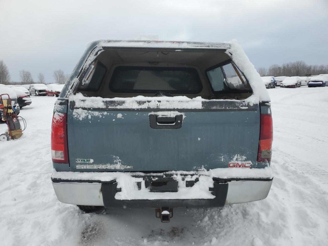 2011 GMC Sierra - Image 6