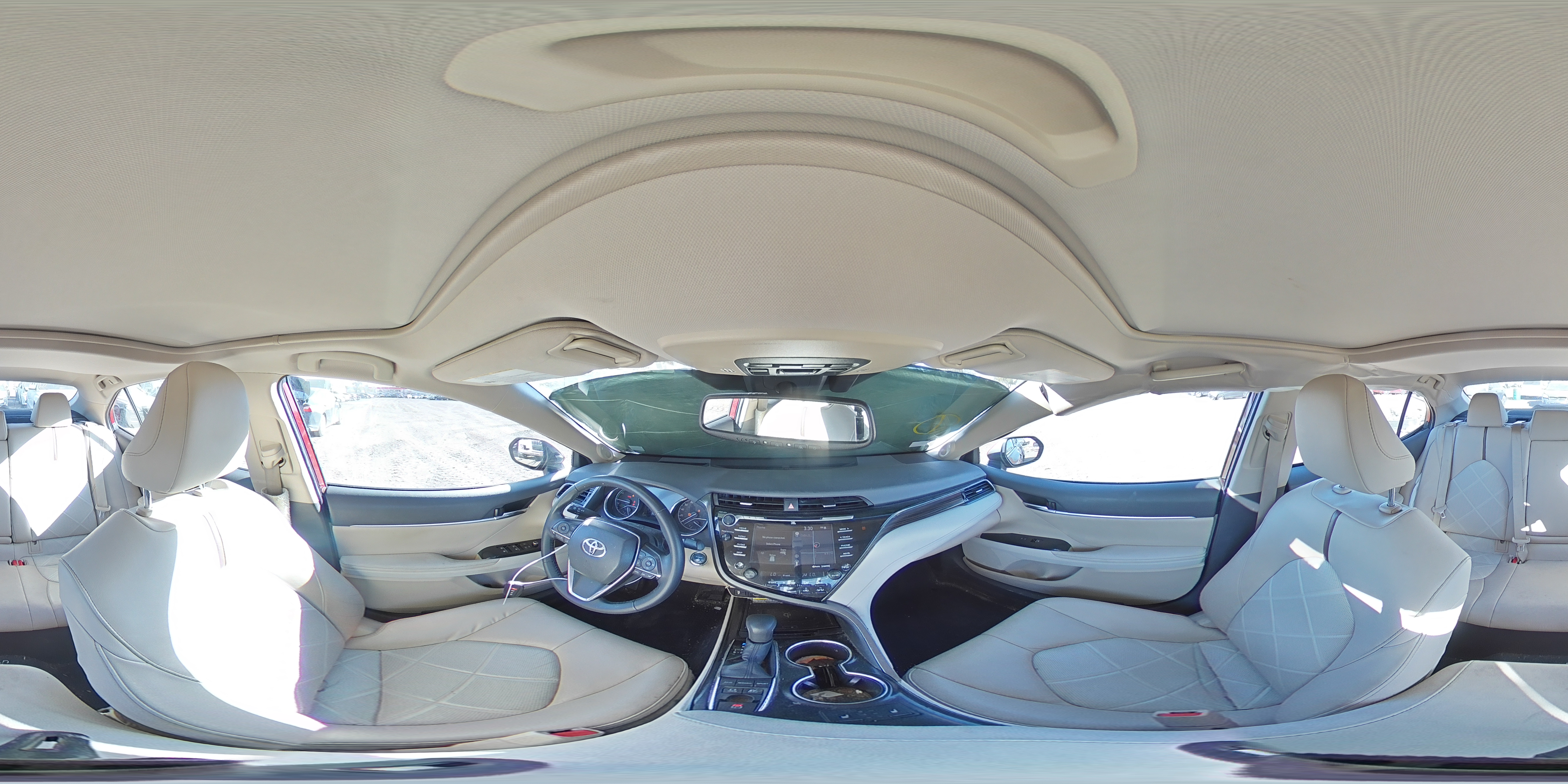 2019 Toyota Camry - Image 13