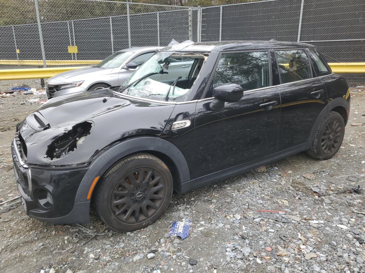 2020 MINI Cooper - Image 1