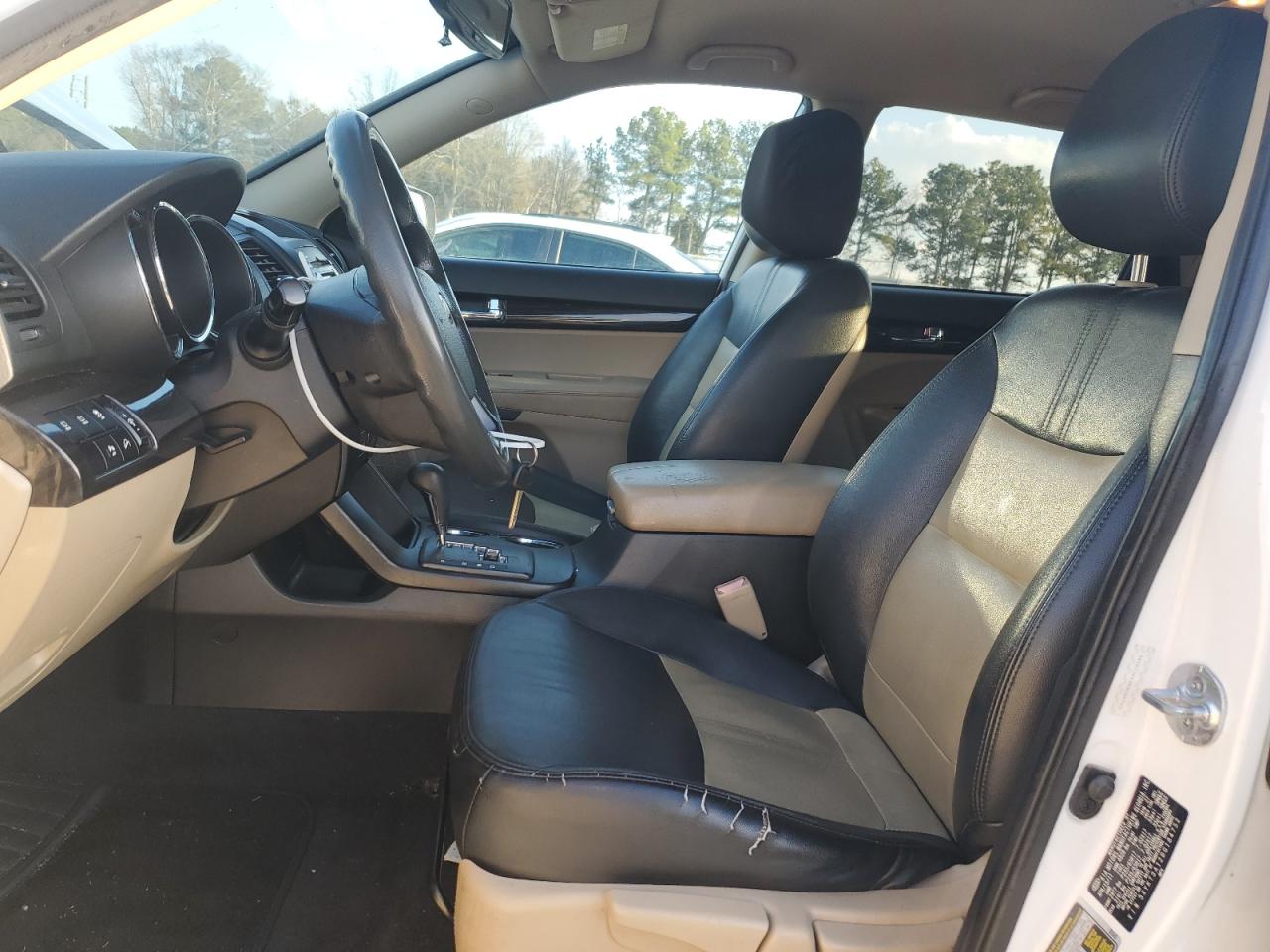 2011 Kia Sorento - Image 7