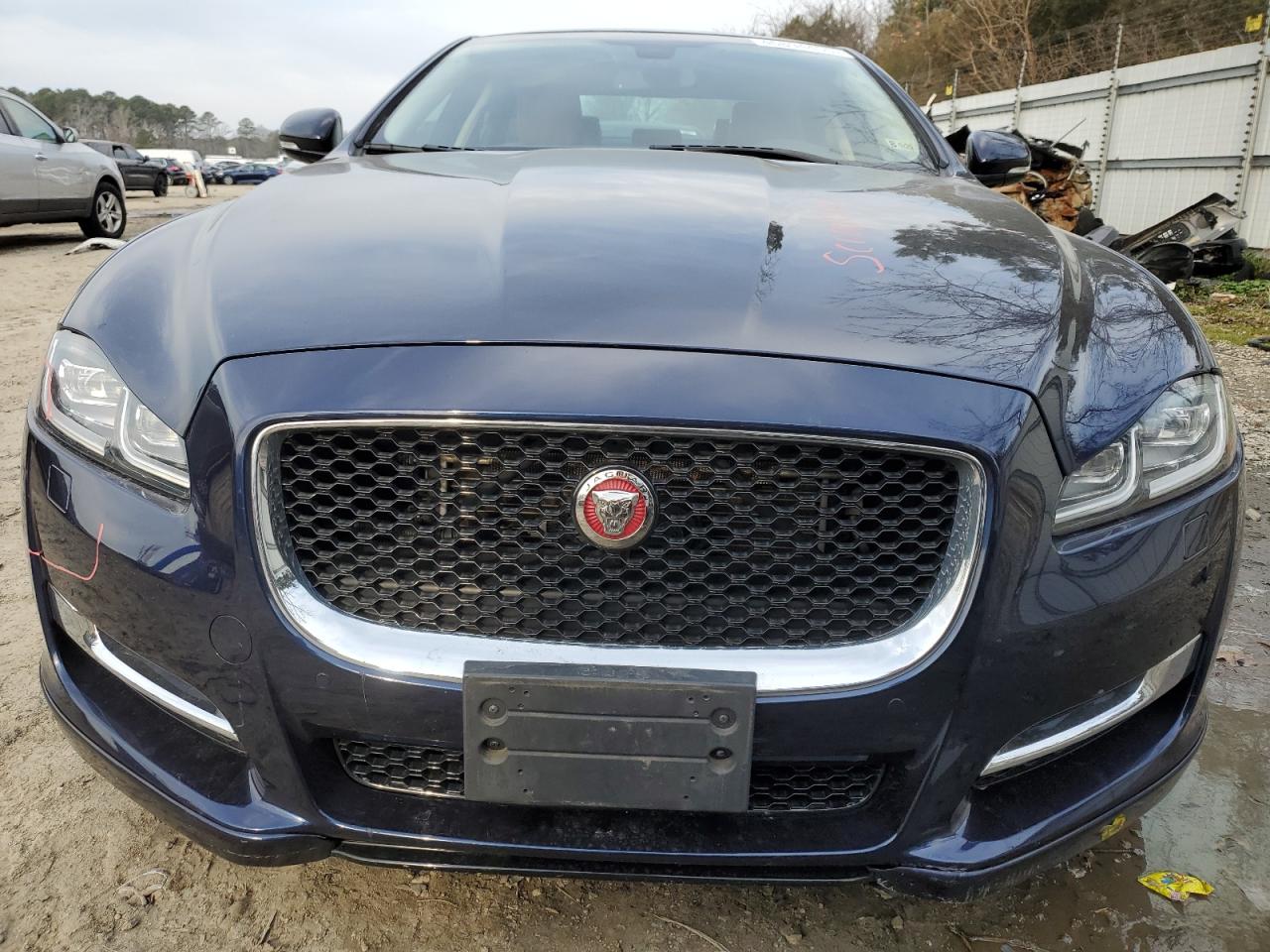 2016 Jaguar XJ - Image 5