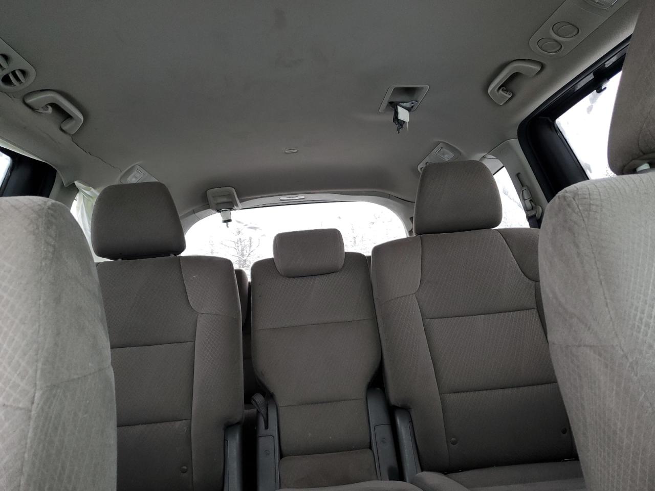 2016 Honda Odyssey - Image 10