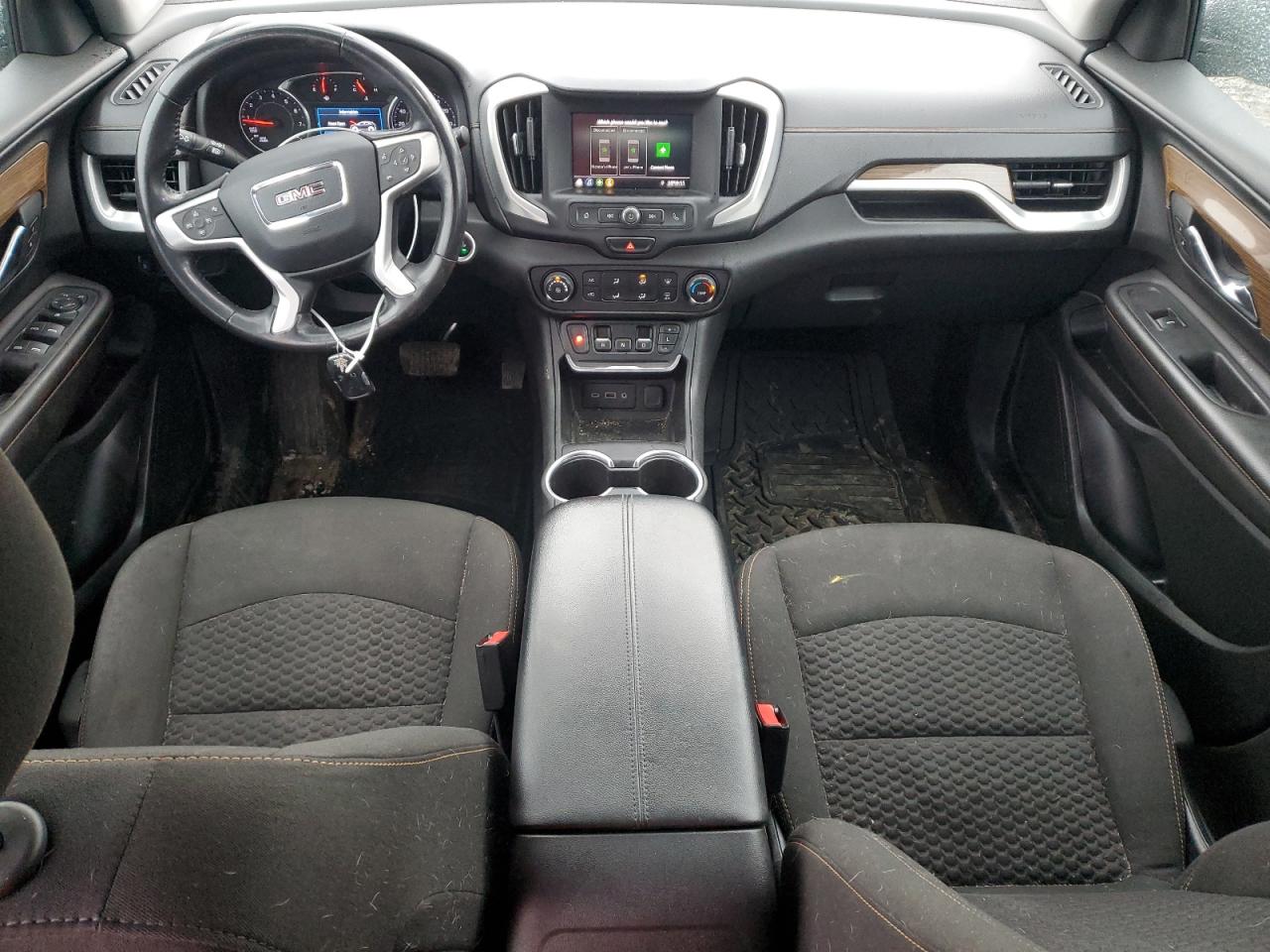 2020 GMC Terrain - Image 8