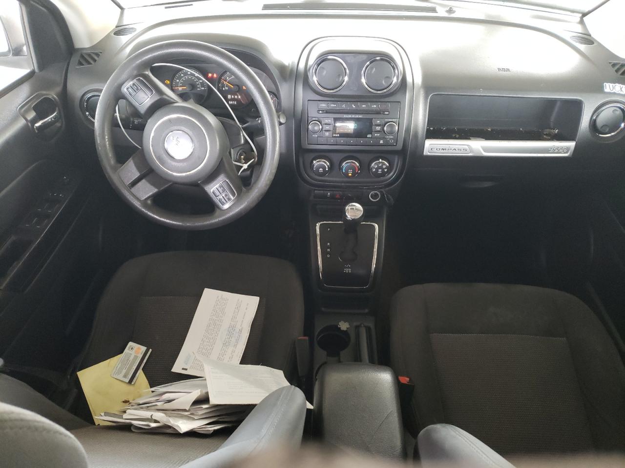2016 Jeep Compass - Image 8