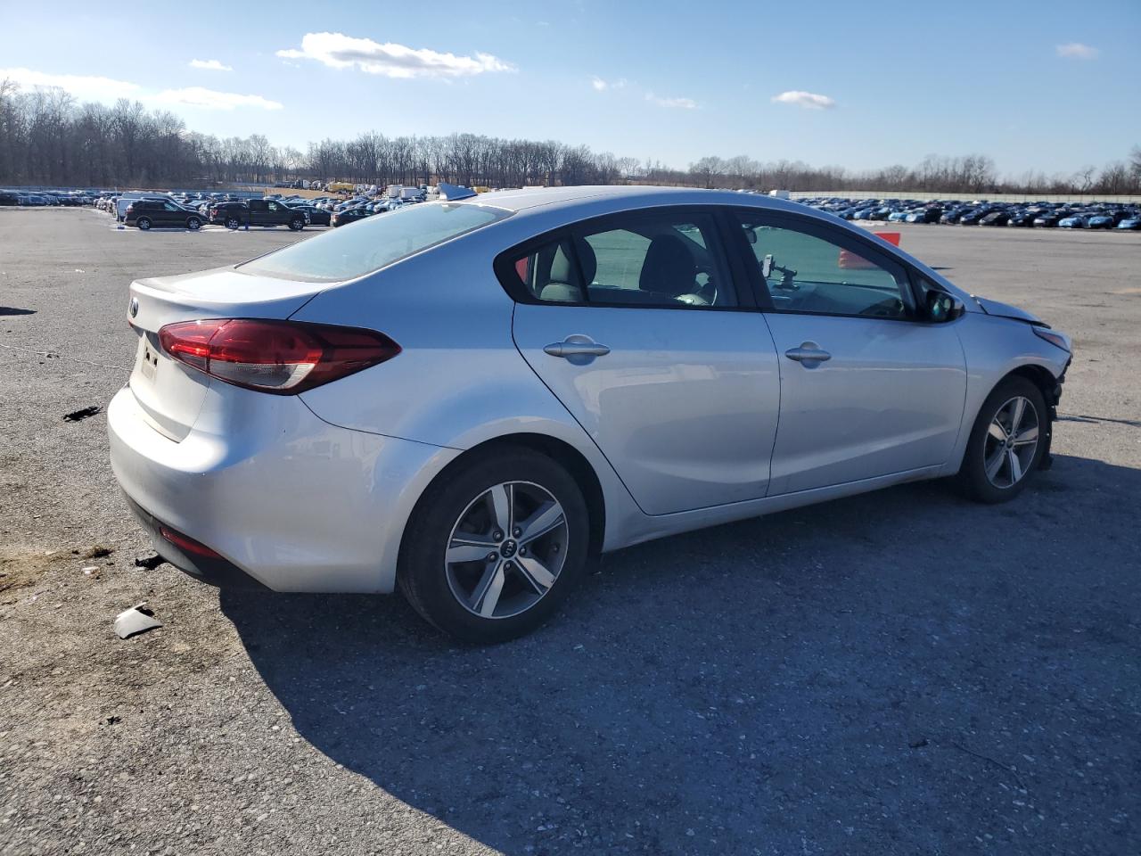 2018 Kia Forte - Image 3