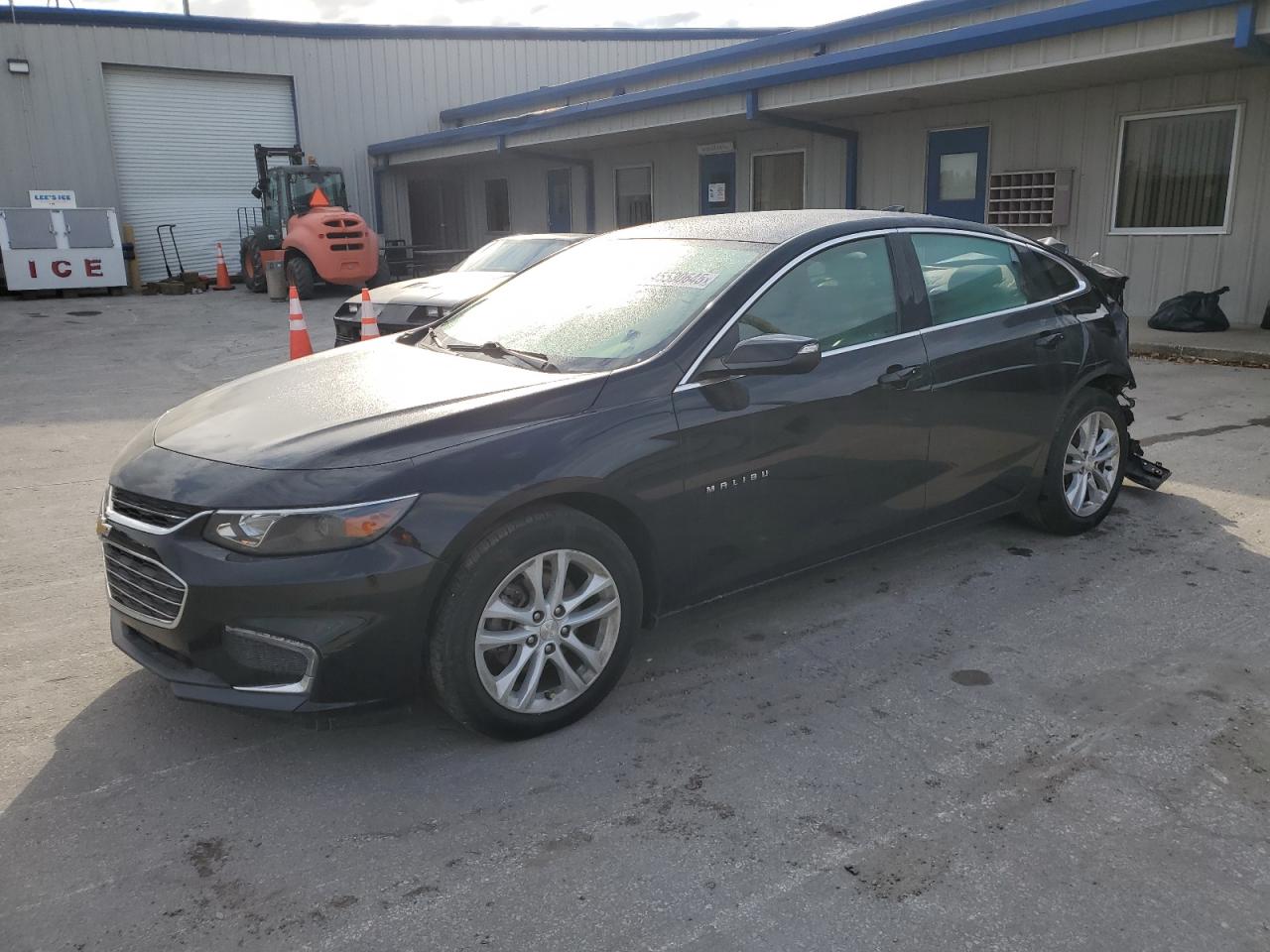 1G1ZE5ST4GF352091 CHEVROLET MALIBU 2016