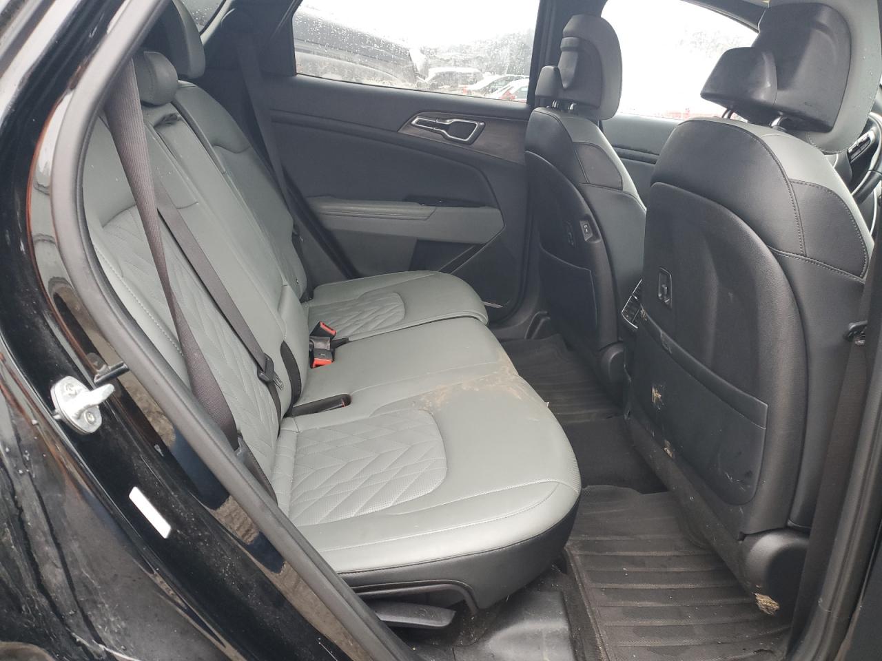 2023 Kia Sportage - Image 11