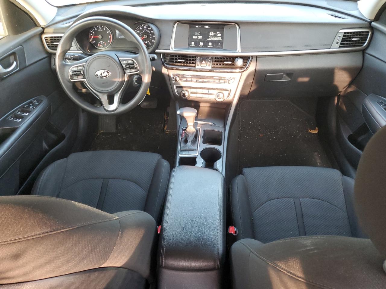2018 Kia Optima - Image 8