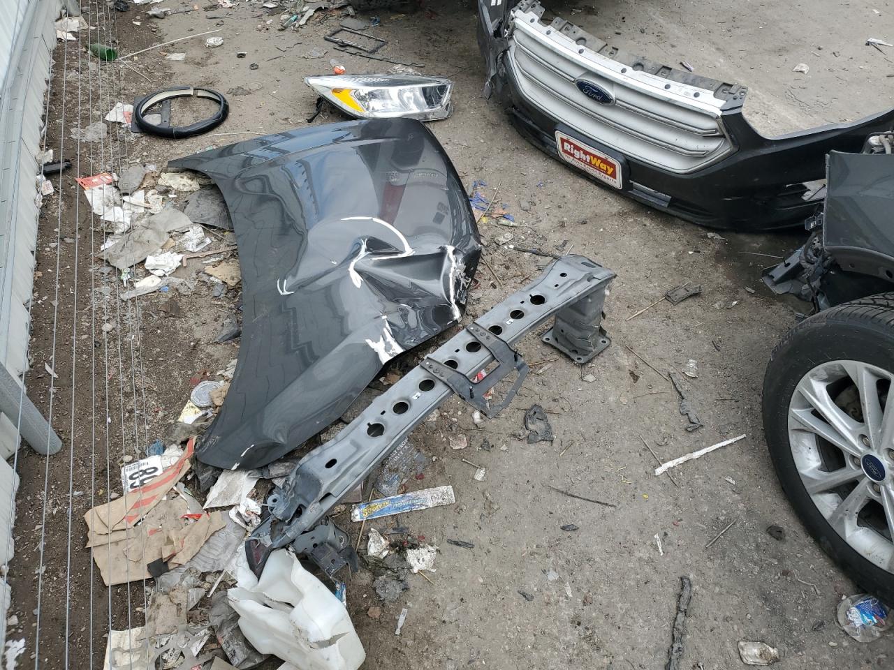 2019 Ford Escape - Image 15