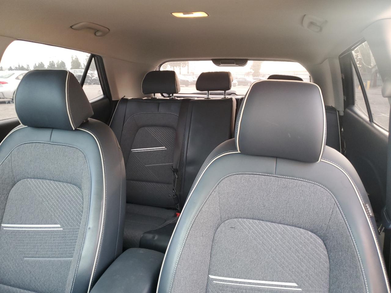 2020 Hyundai Venue - Image 10