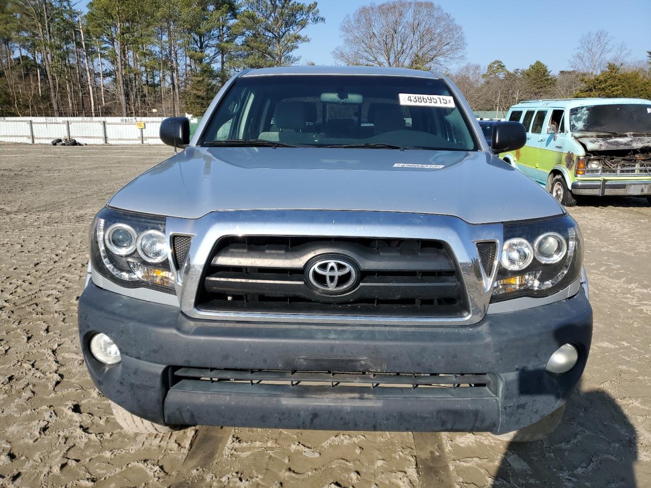 2005 Toyota Tacoma - Image 5