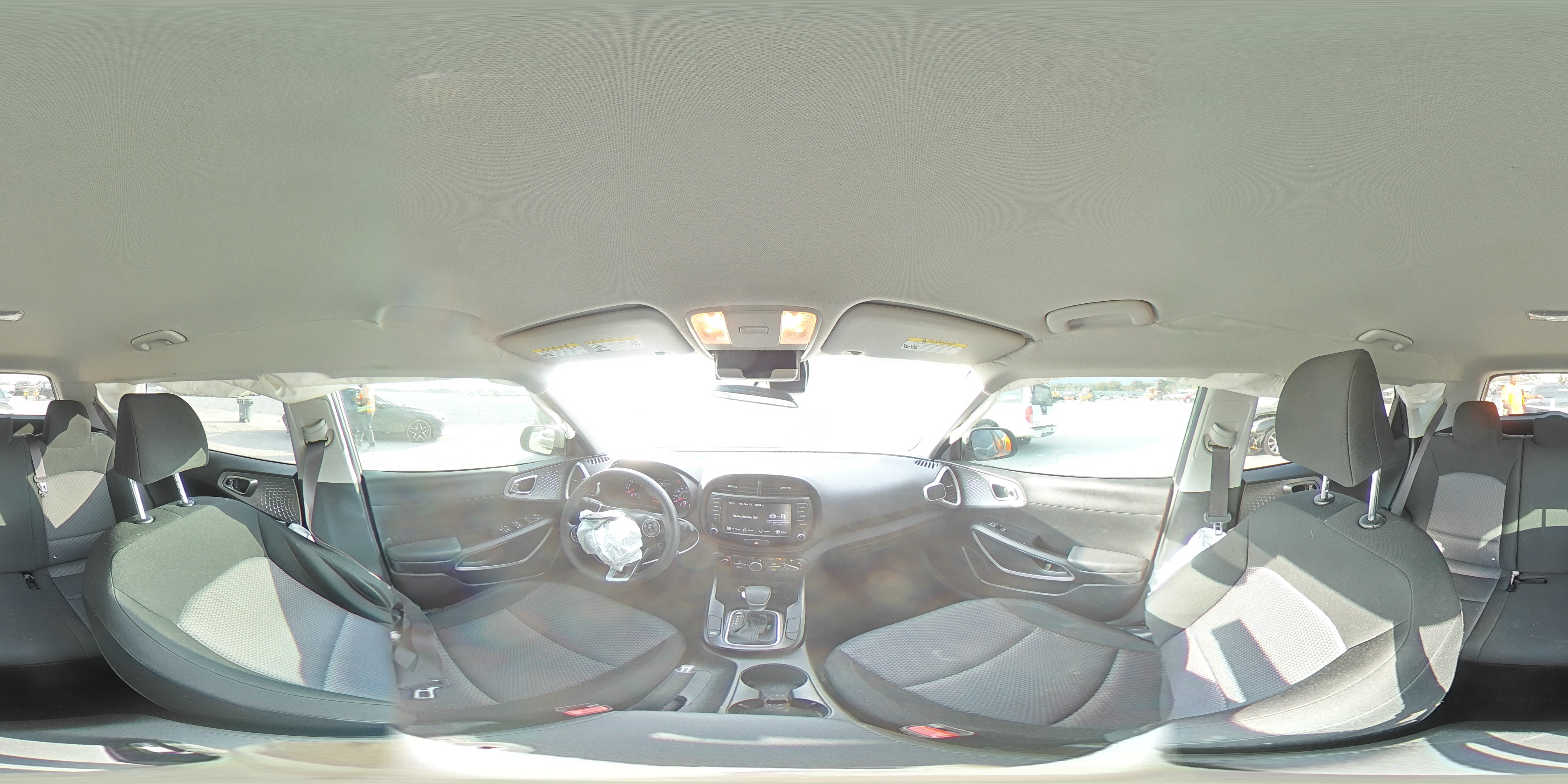 2022 Kia Soul - Image 13