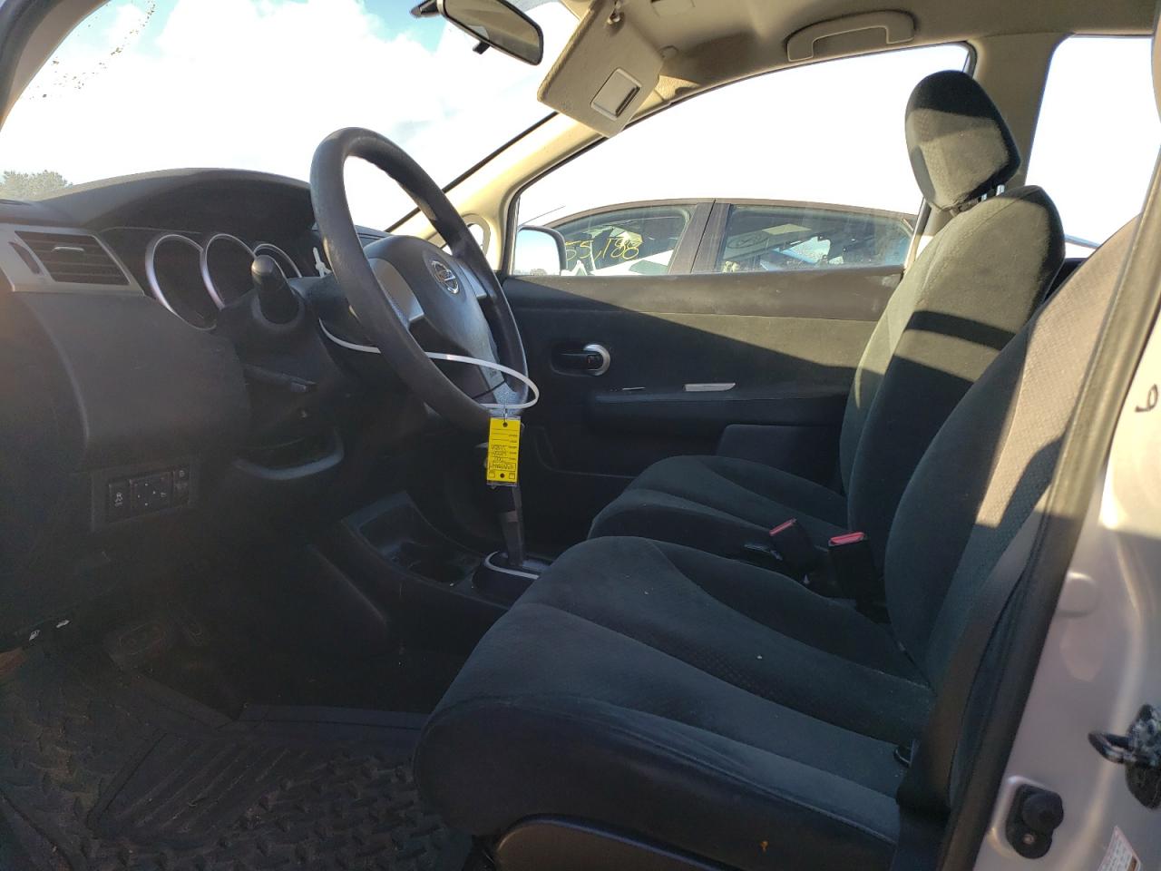 2012 Nissan Versa - Image 7