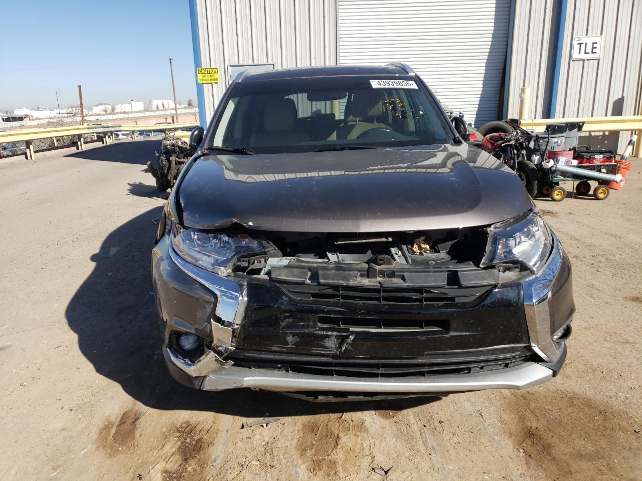 2018 Mitsubishi Outlander - Image 5