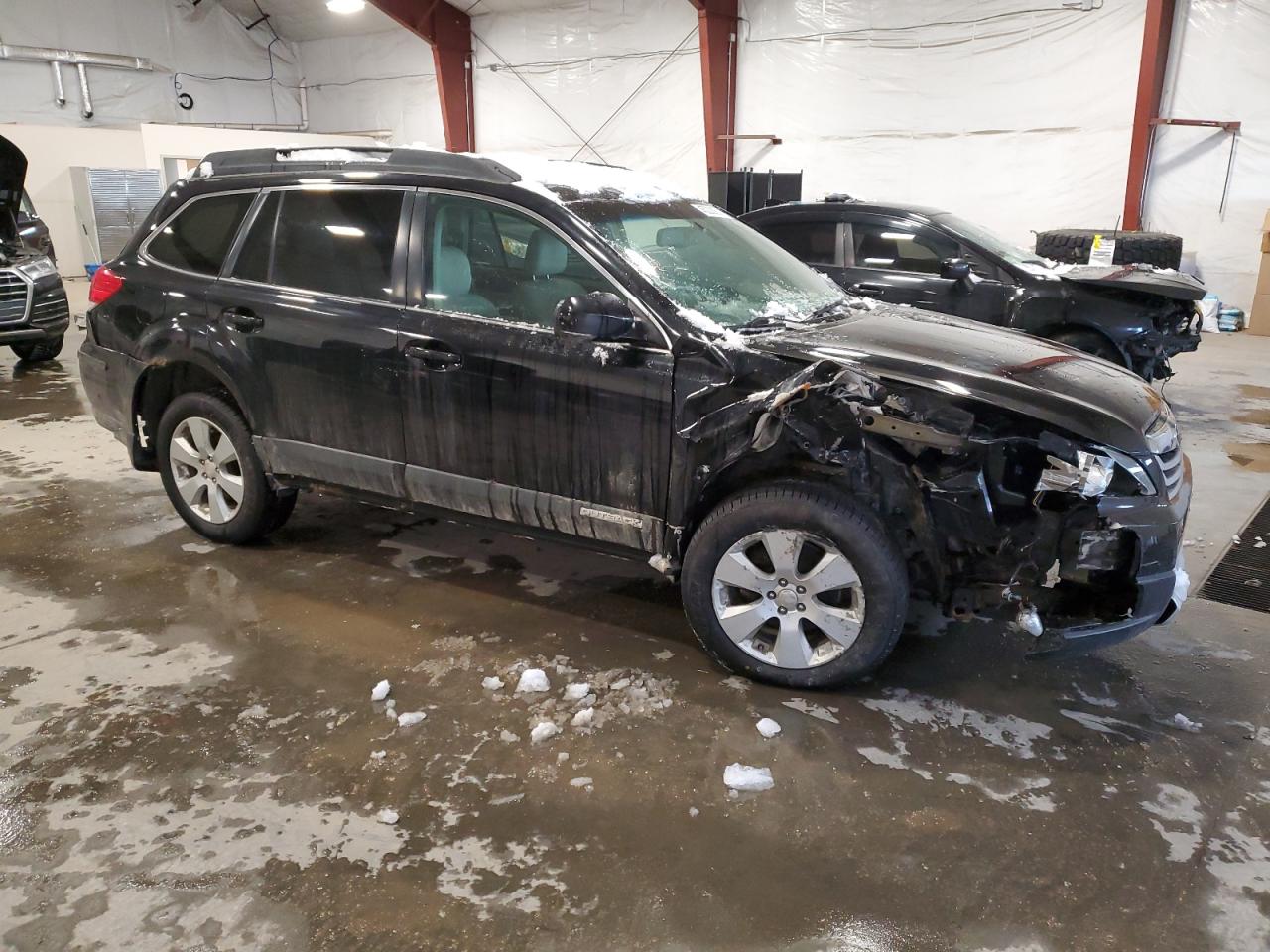 2010 Subaru Outback - Image 4